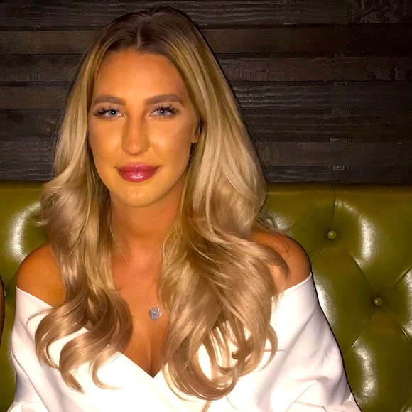 Meet your Posher, Vanessa - Picture 1 of 1